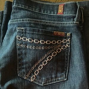 7FAMK dojo,9" rise but fit like low rise, comfy w/some stretch. No snags. 29x36